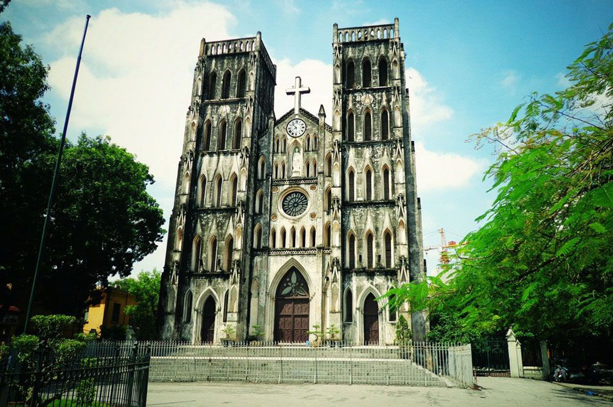 PIng Hotel - khách sạn gần nhà thờ lớn hà nội